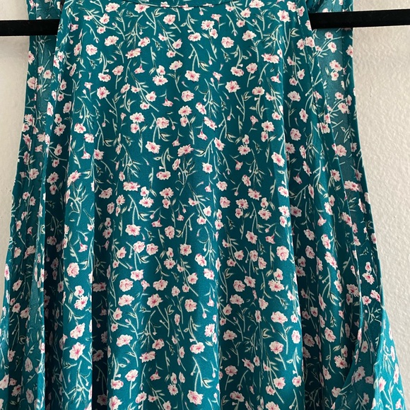 Shein Curve High Neck Floral Sleeveless Dress 1X - Picture 2 of 6